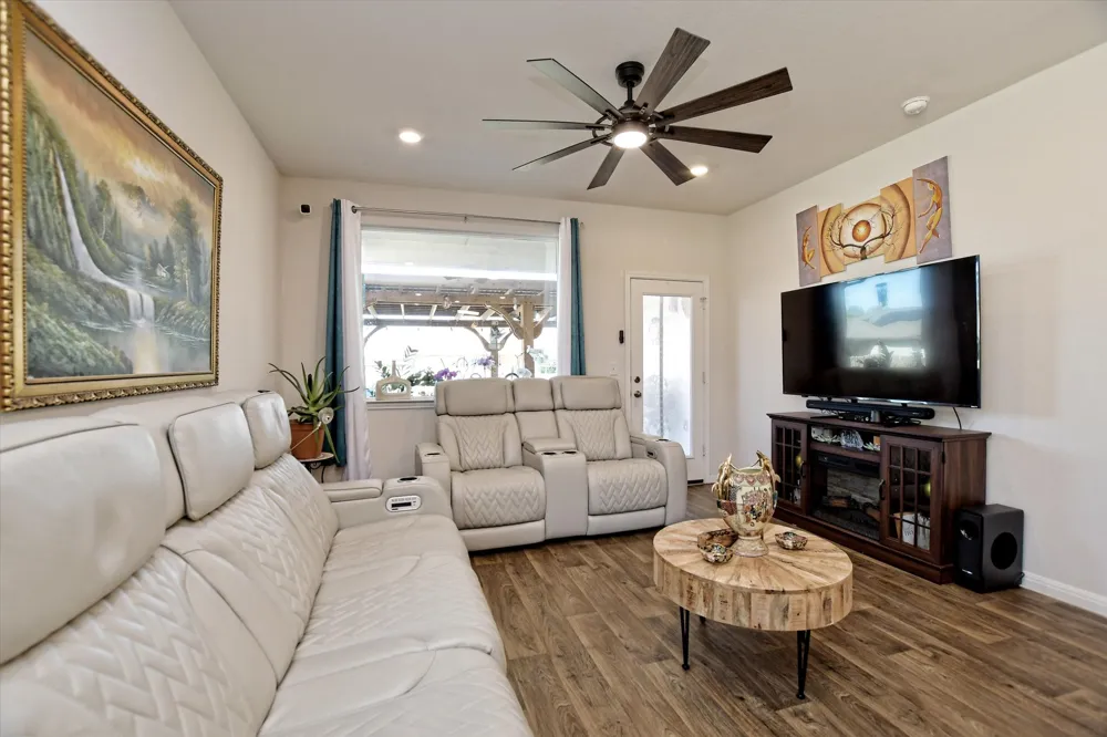 213 Brooklyn Drive Georgetown, TX 78626