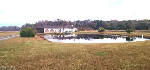 1553 Nc 41 Highway