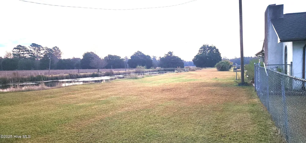 1553 Nc 41 Highway Pink Hill, NC 28572