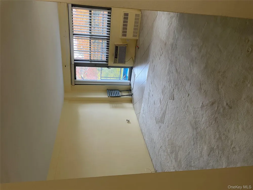 3410 De Reimer Avenue #6A Bronx, NY 10475