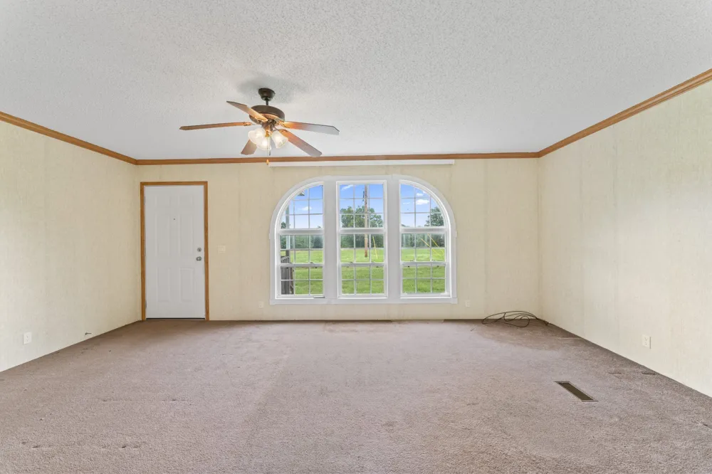 439 Philippi Road Wartrace, TN 37183