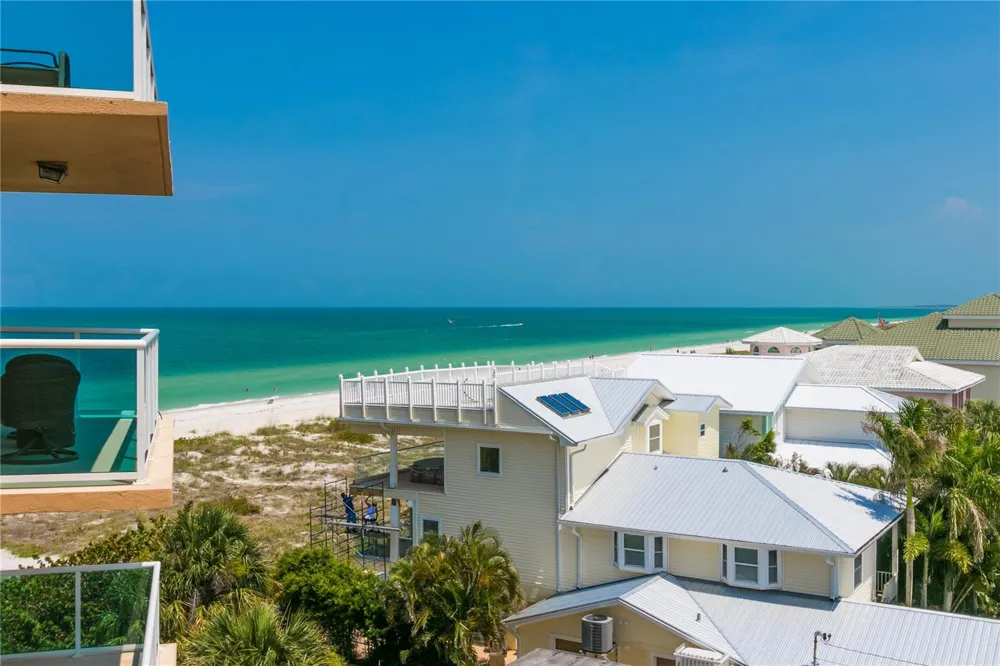 880 MANDALAY AVENUE #N412 Clearwater, FL 33767