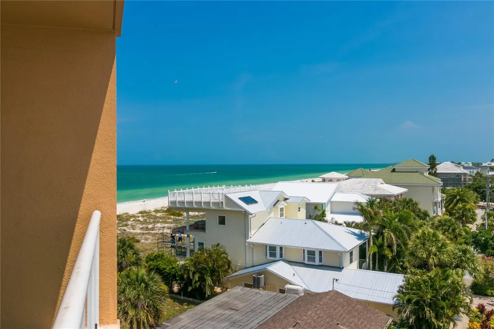 880 MANDALAY AVENUE #N412 Clearwater, FL 33767