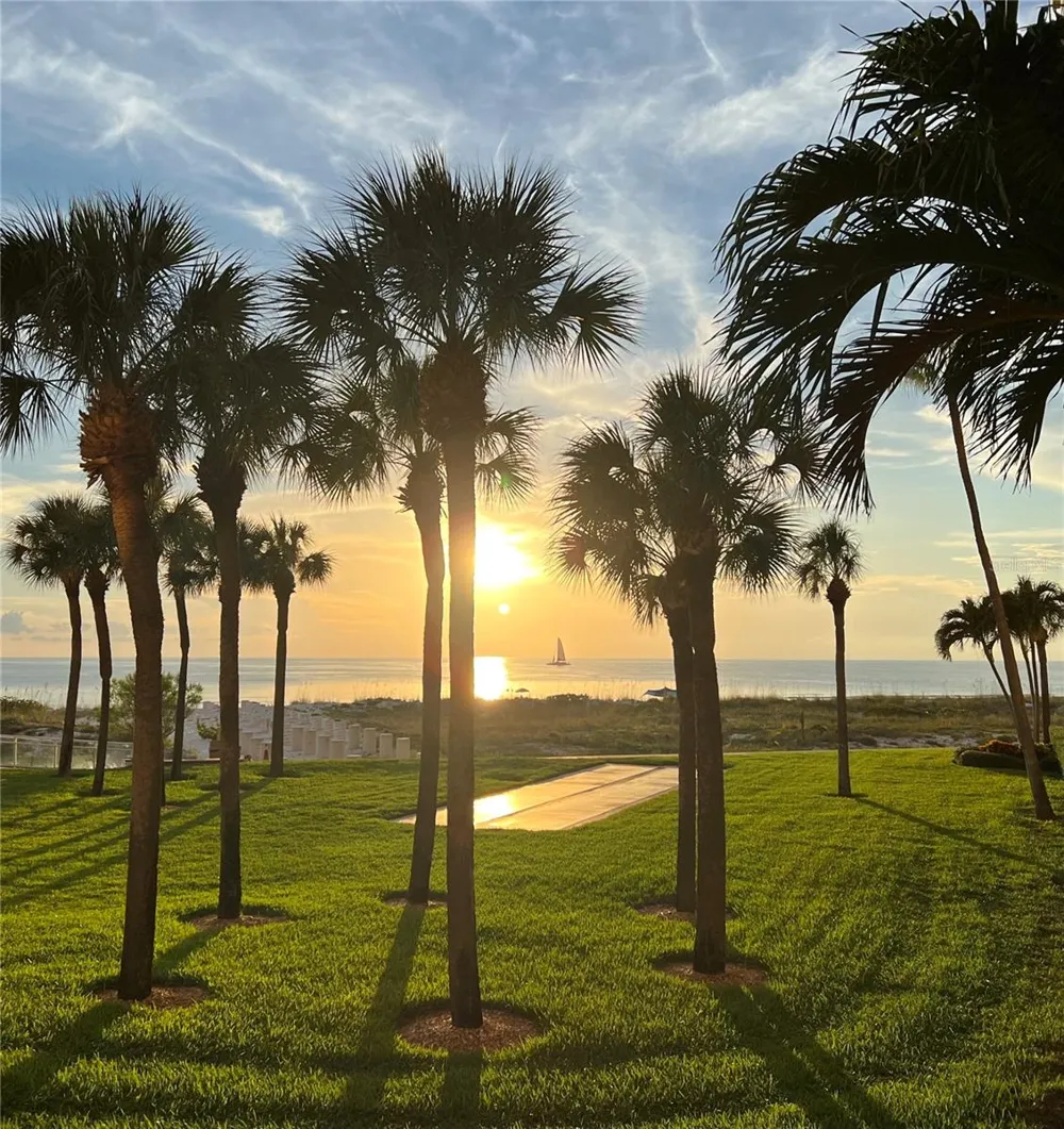 880 MANDALAY AVENUE #N412 Clearwater, FL 33767