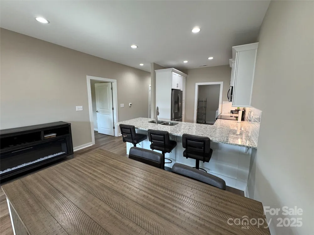 2822 15th Avenue Place SE Hickory, NC 28602