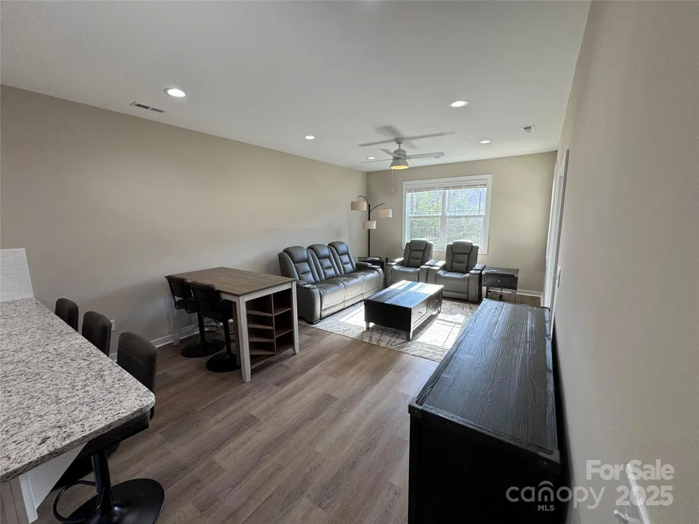2822 15th Avenue Place SE Hickory, NC 28602