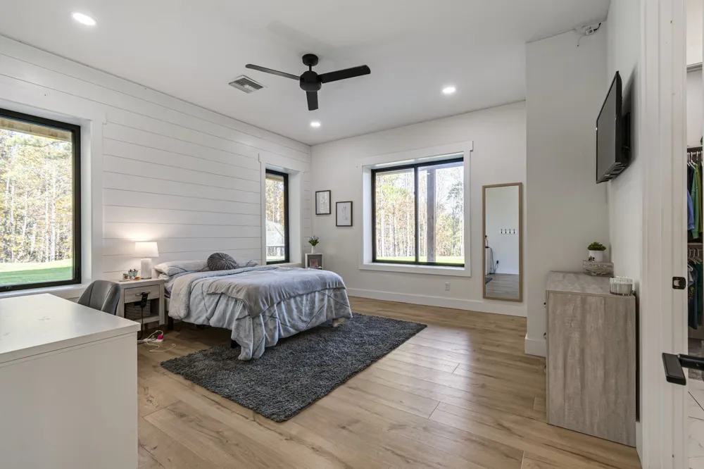 202 Ravenridge Rd Summertown, TN 38483