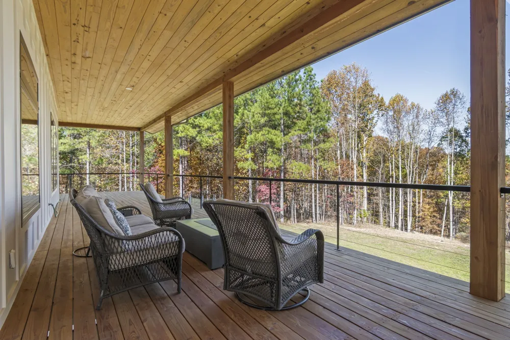 202 Ravenridge Rd Summertown, TN 38483
