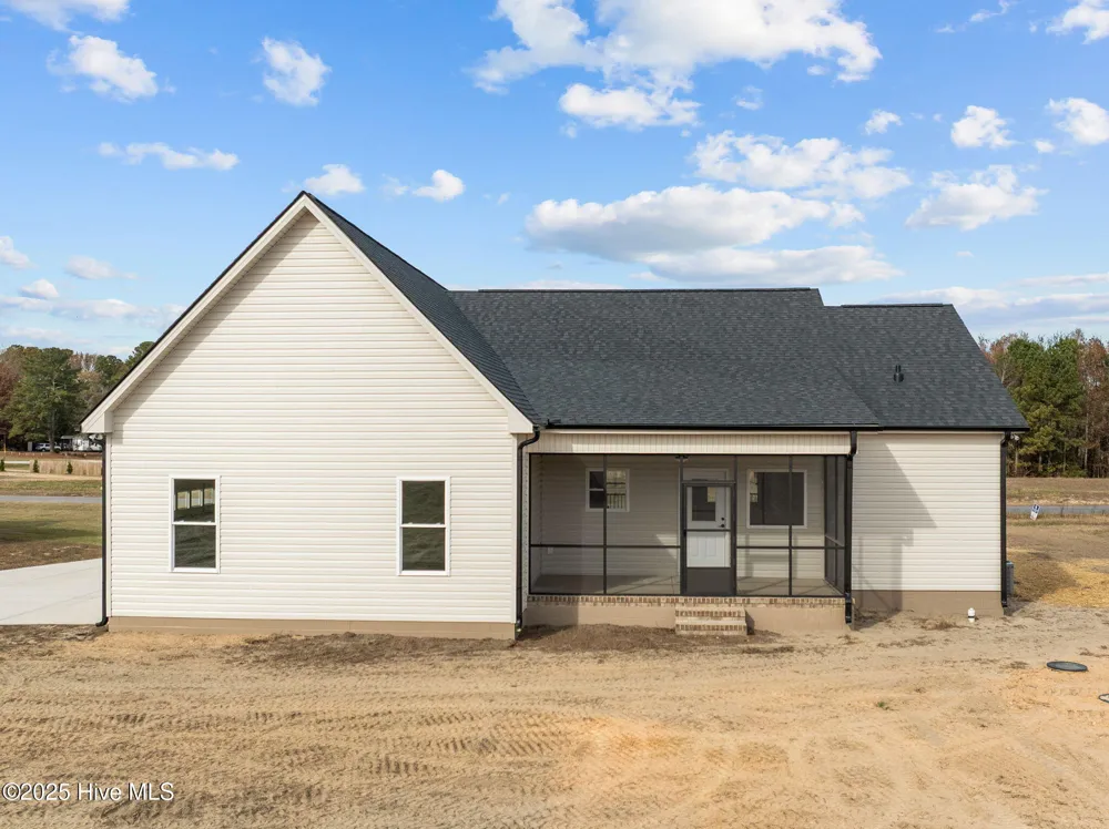 5547 Martys Court Bailey, NC 27807