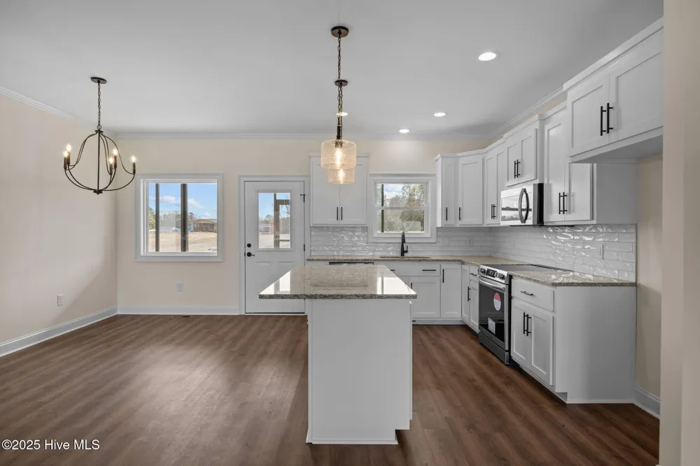 5547 Martys Court Bailey, NC 27807