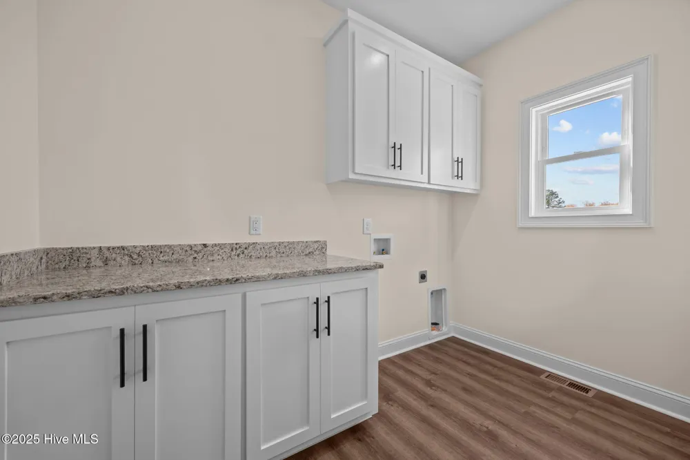 5547 Martys Court Bailey, NC 27807