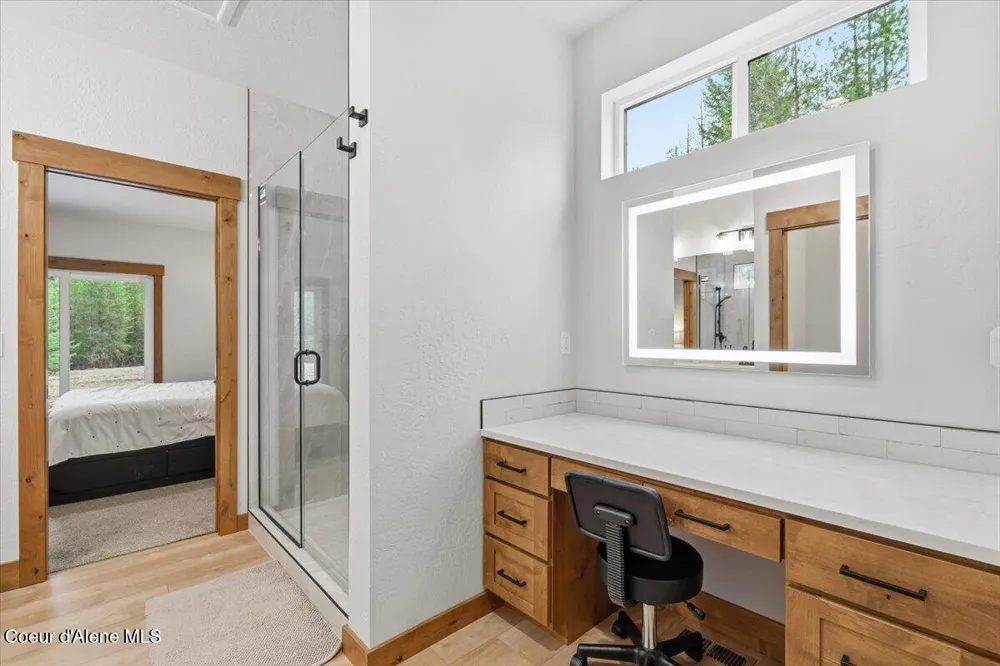 99 Carbonate Lane Oldtown, ID 83822