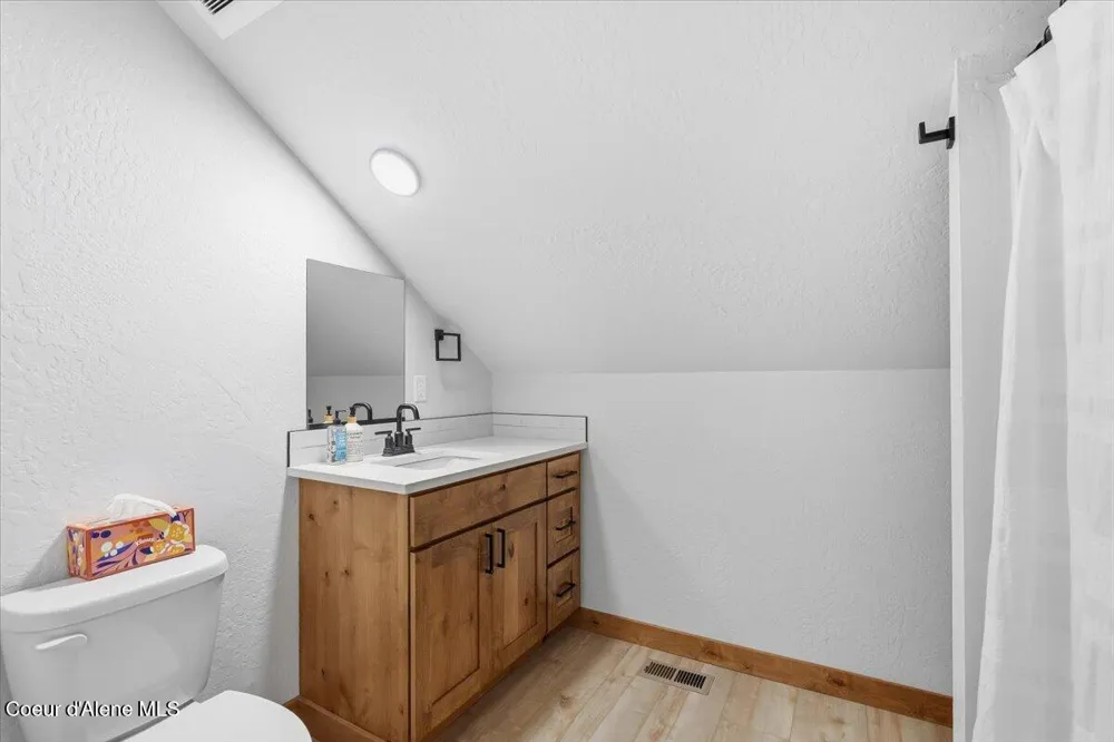 99 Carbonate Lane Oldtown, ID 83822