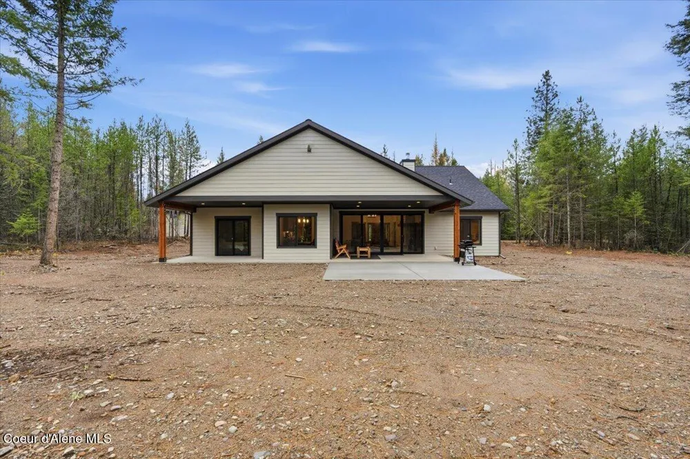99 Carbonate Lane Oldtown, ID 83822