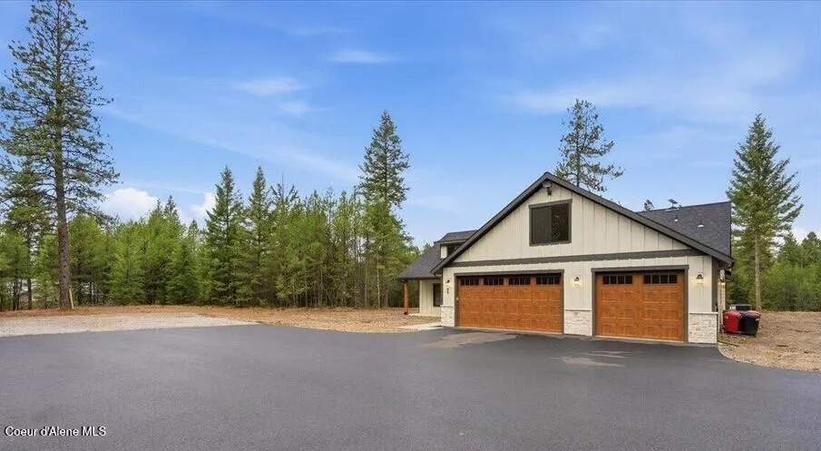 99 Carbonate Lane Oldtown, ID 83822