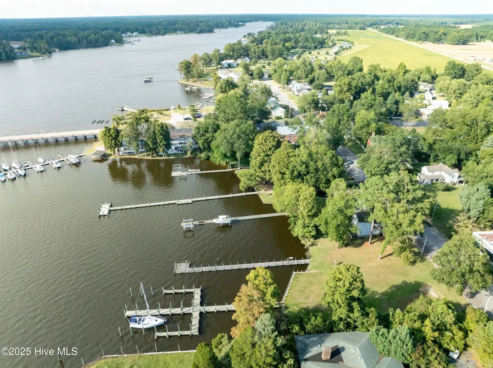 119 S Main Street Bath, NC 27808