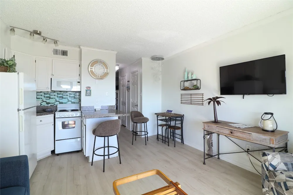 6102 Seawall Boulevard #388 Galveston, TX 77551