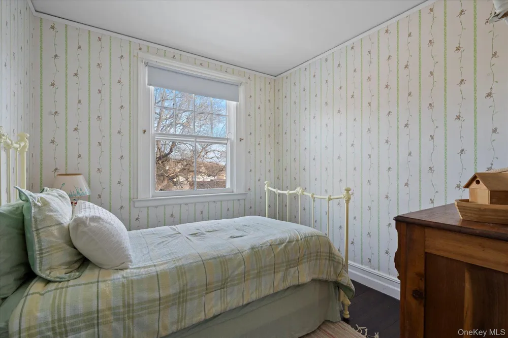 11 Shinnecock Road Quogue, NY 11959