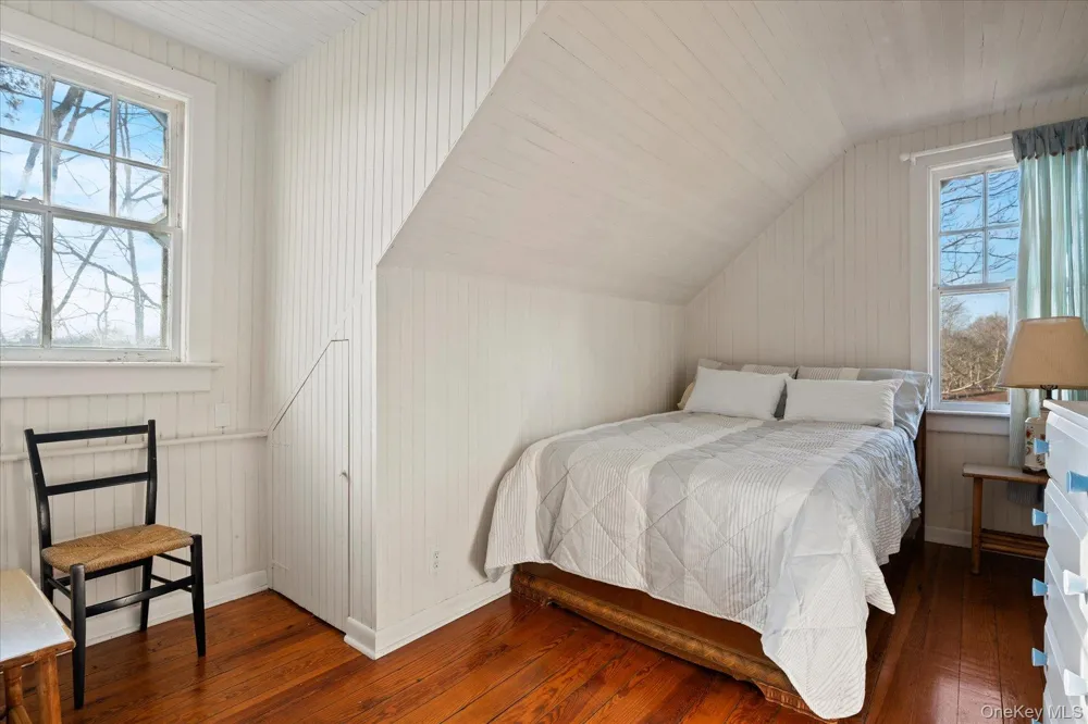 11 Shinnecock Road Quogue, NY 11959