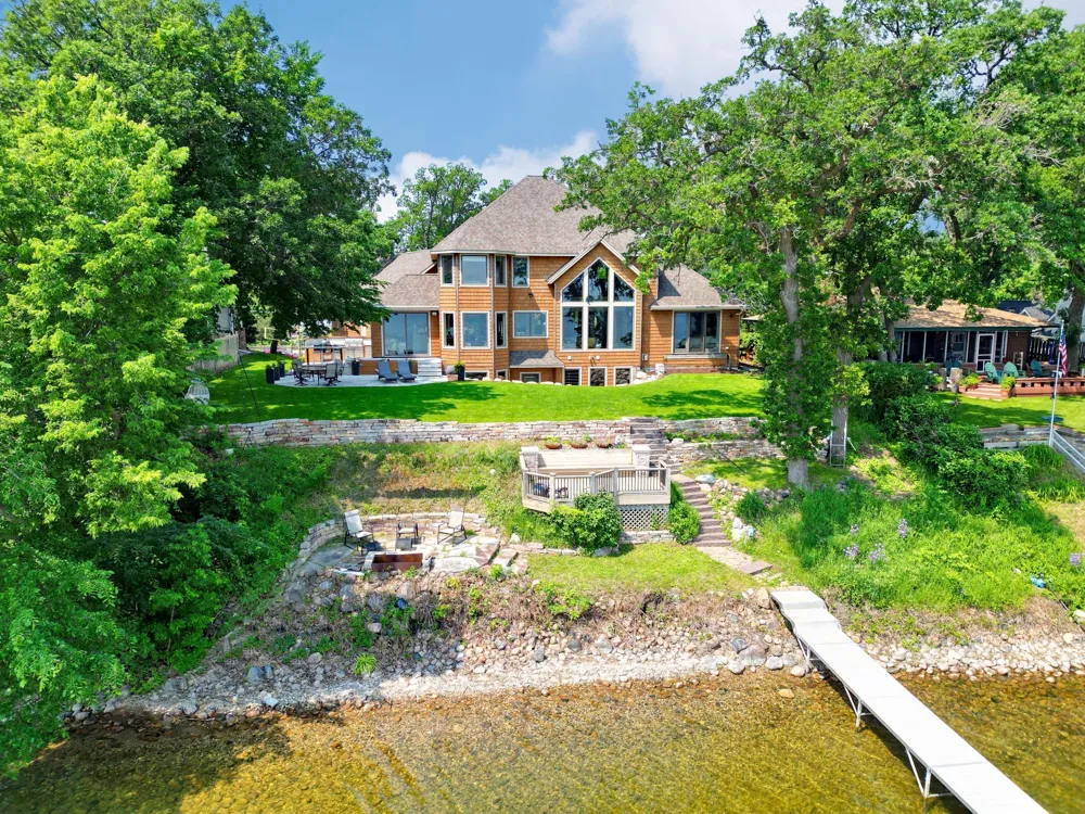 263 Lake Avenue Spicer, MN 56288