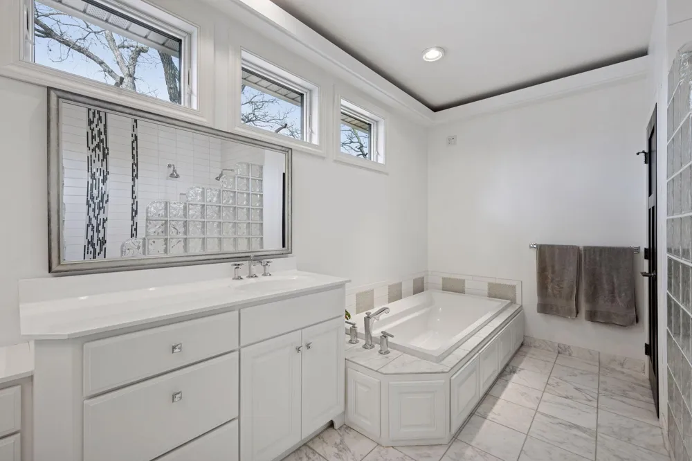 263 Lake Avenue Spicer, MN 56288