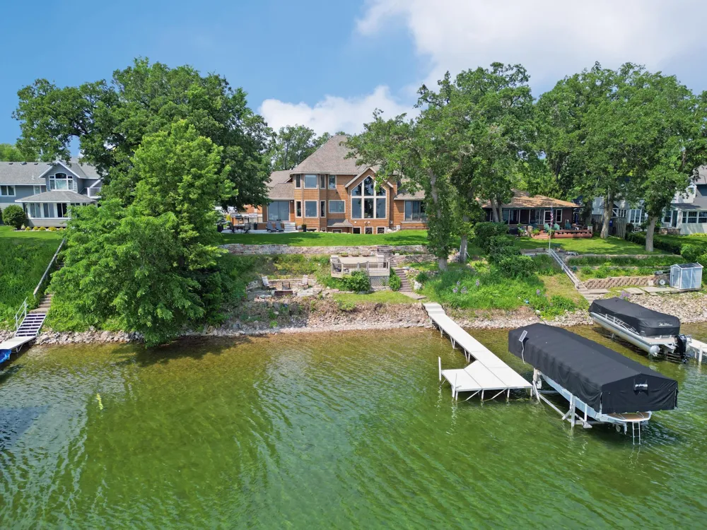 263 Lake Avenue Spicer, MN 56288