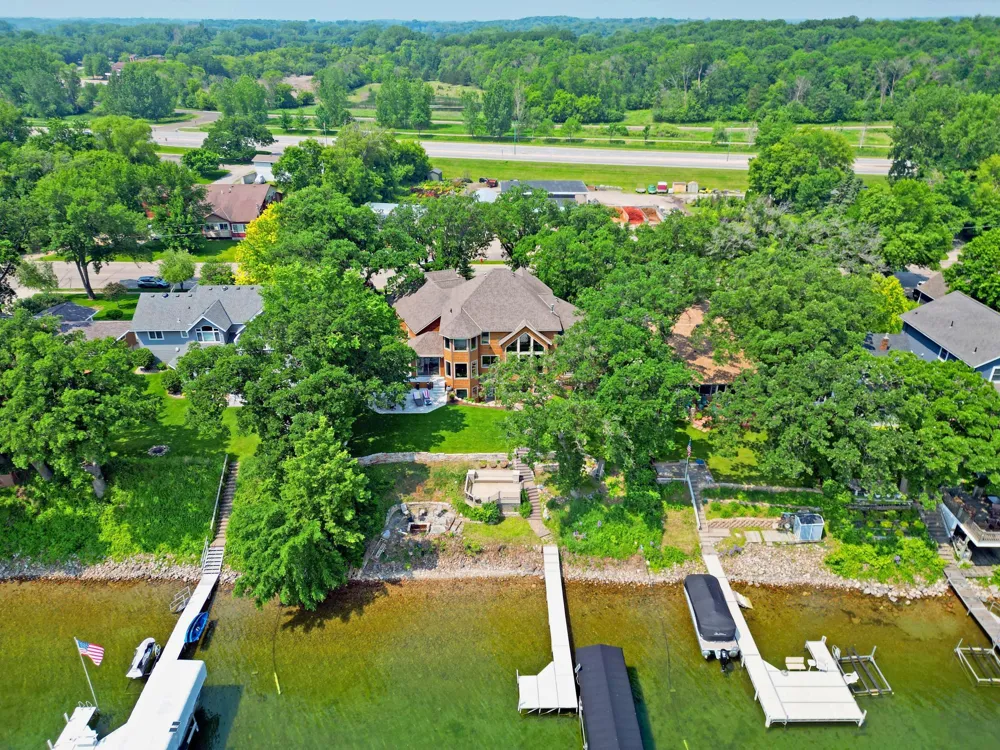 263 Lake Avenue Spicer, MN 56288