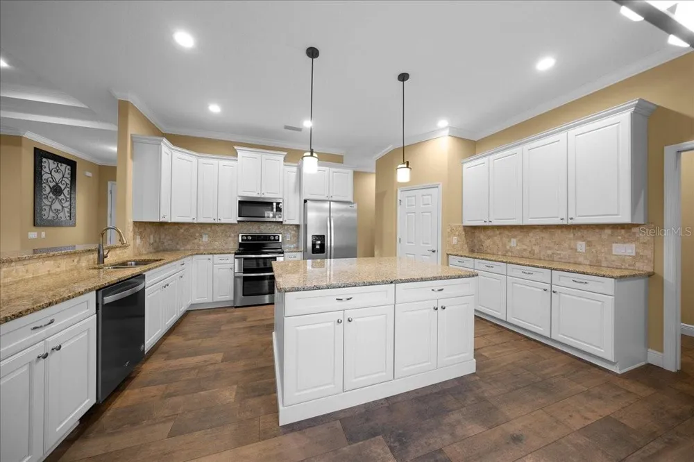 2087 ANNAPOLIS AVENUE Hernando, FL 34442