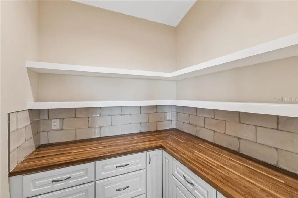 6191 TURTLEMOUND ROAD New Smyrna Beach, FL 32169