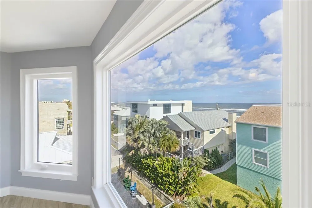 6191 TURTLEMOUND ROAD New Smyrna Beach, FL 32169