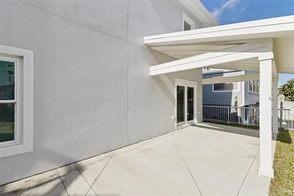 6191 TURTLEMOUND ROAD New Smyrna Beach, FL 32169