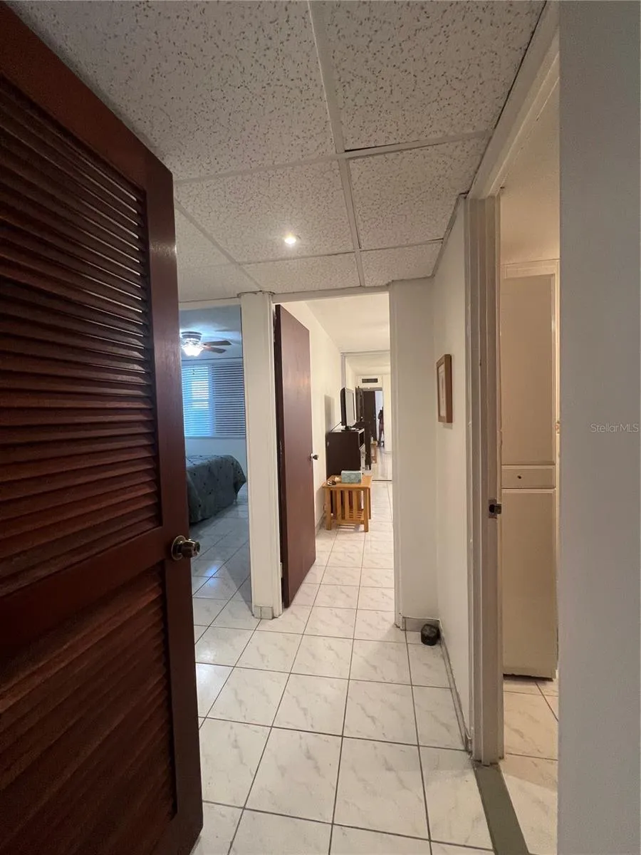 4745 ISLA VERDE AVENUE #8-C Carolina, PR 00979
