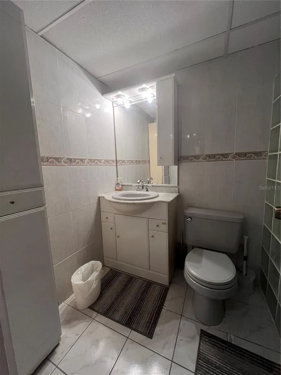 4745 ISLA VERDE AVENUE #8-C Carolina, PR 00979