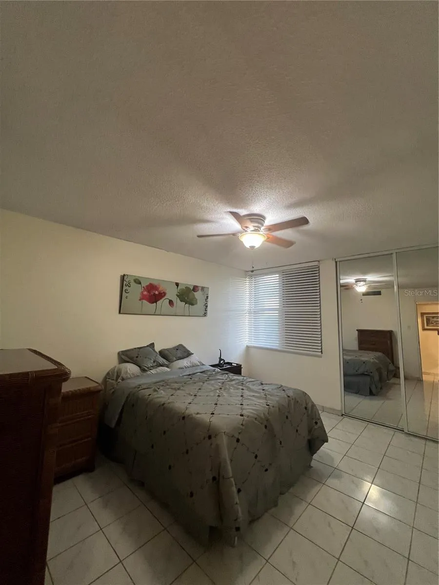 4745 ISLA VERDE AVENUE #8-C Carolina, PR 00979