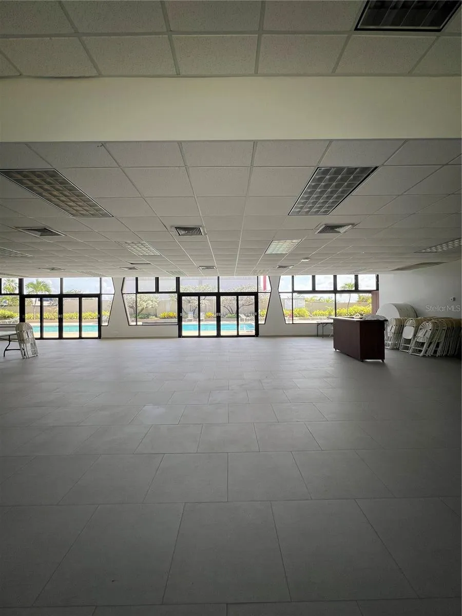 4745 ISLA VERDE AVENUE #8-C Carolina, PR 00979