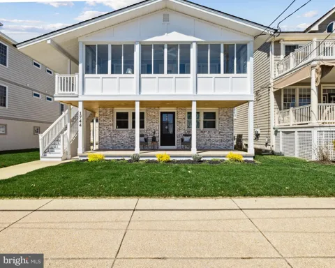 1744 WESLEY AVENUE #1