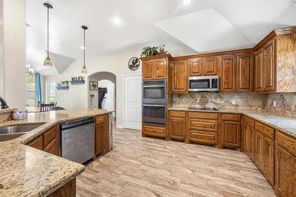 16101 Dove Road Moody, TX 76557