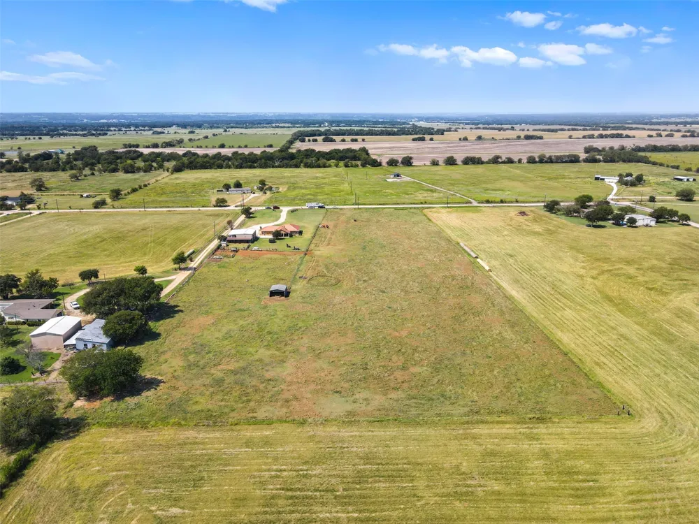 16101 Dove Road Moody, TX 76557