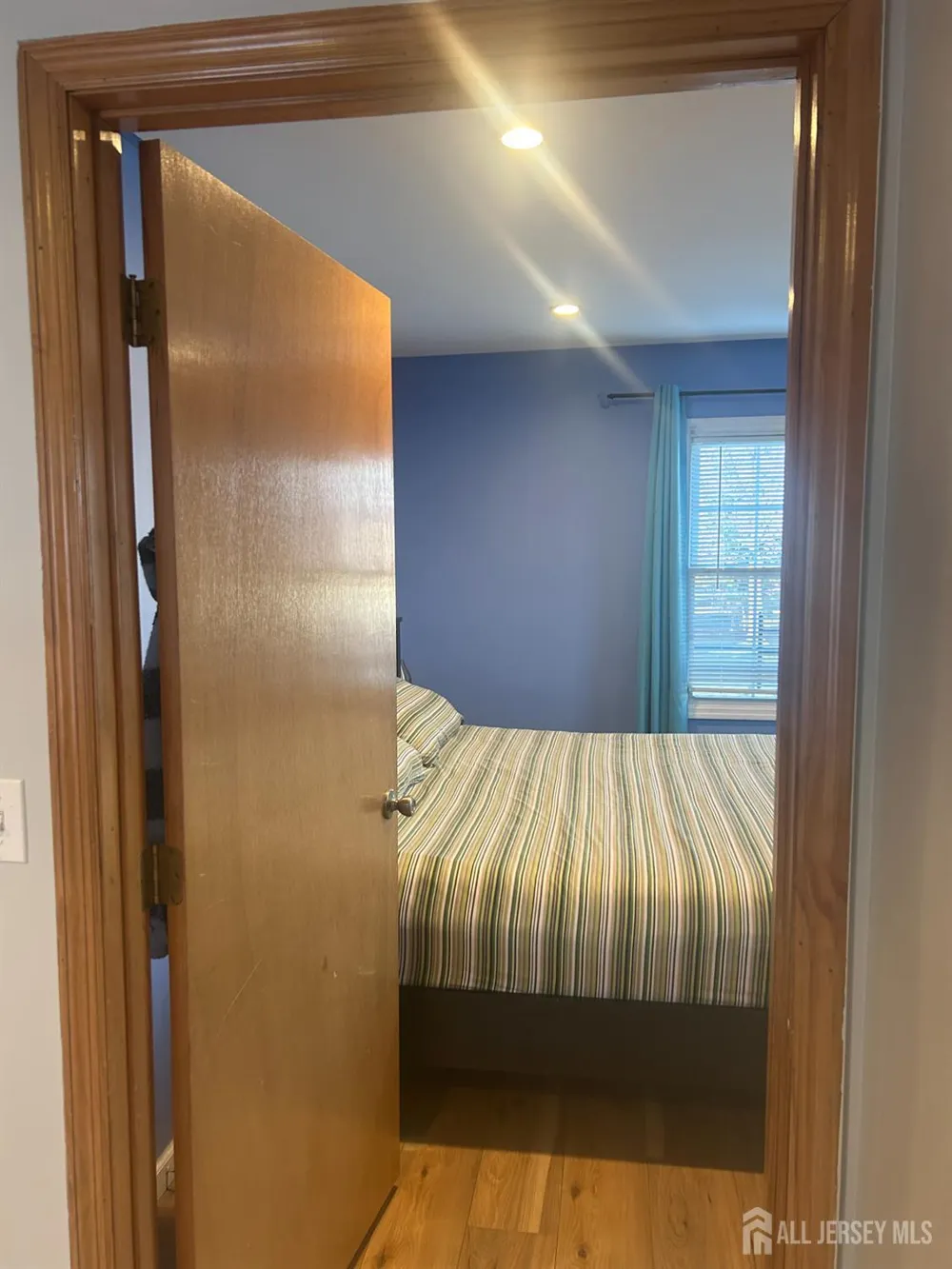 140 S Robert Street Sewaren, NJ 07077