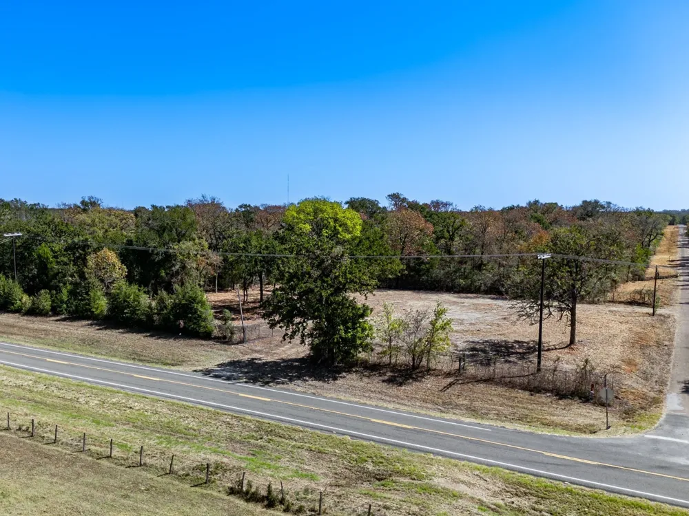 12047 County Road 414 Somerville, TX 77879