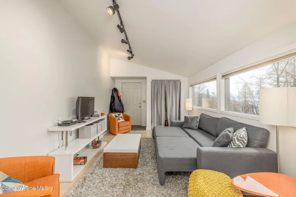 88 Blooming Flower Court #101   B9 Sandpoint, ID 83864
