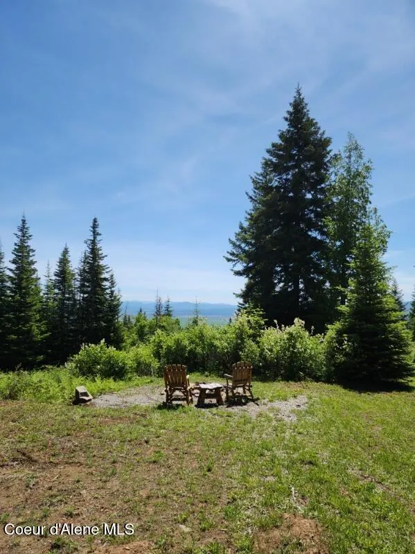 17378 FREDDI ROAD Rathdrum, ID 83858