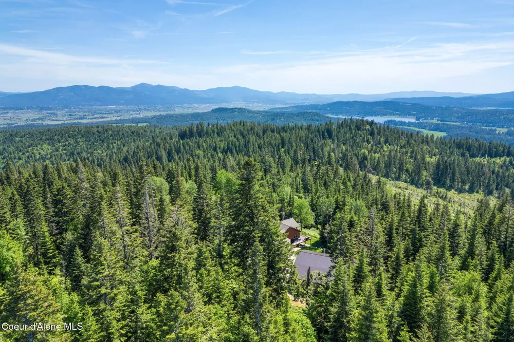 17378 FREDDI ROAD Rathdrum, ID 83858