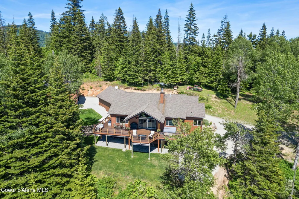 17378 FREDDI ROAD Rathdrum, ID 83858