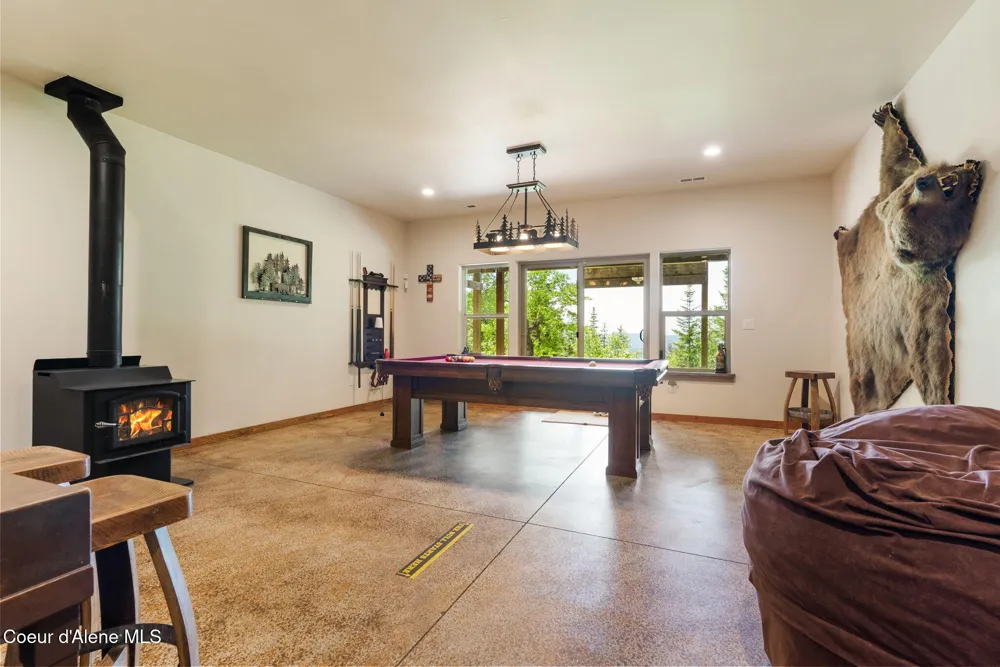 17378 FREDDI ROAD Rathdrum, ID 83858