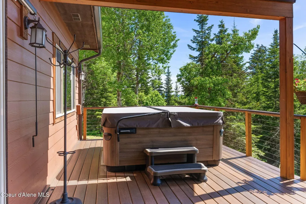 17378 FREDDI ROAD Rathdrum, ID 83858