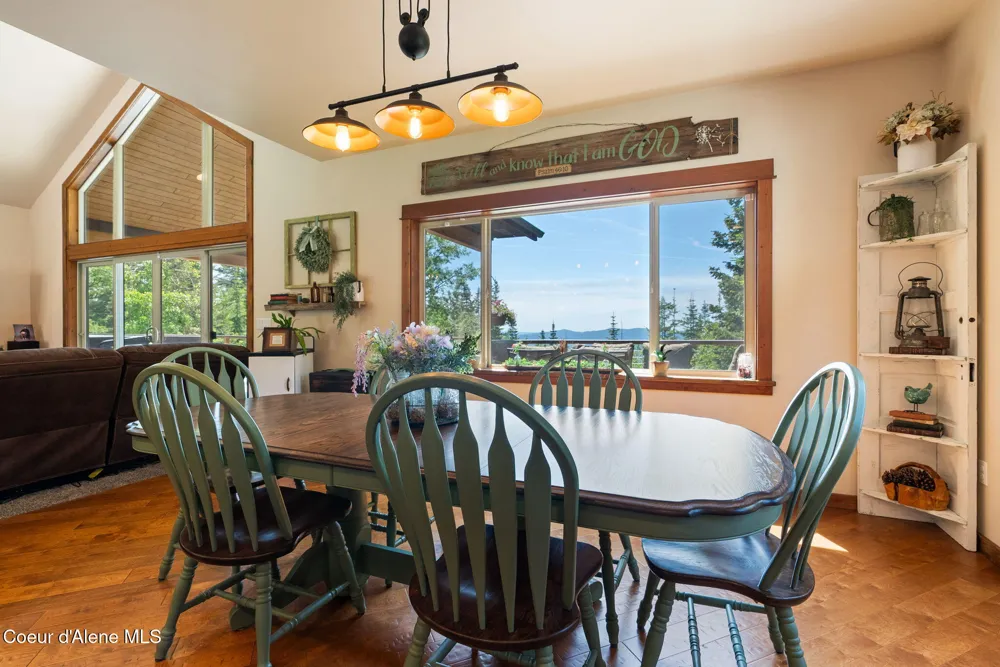 17378 FREDDI ROAD Rathdrum, ID 83858