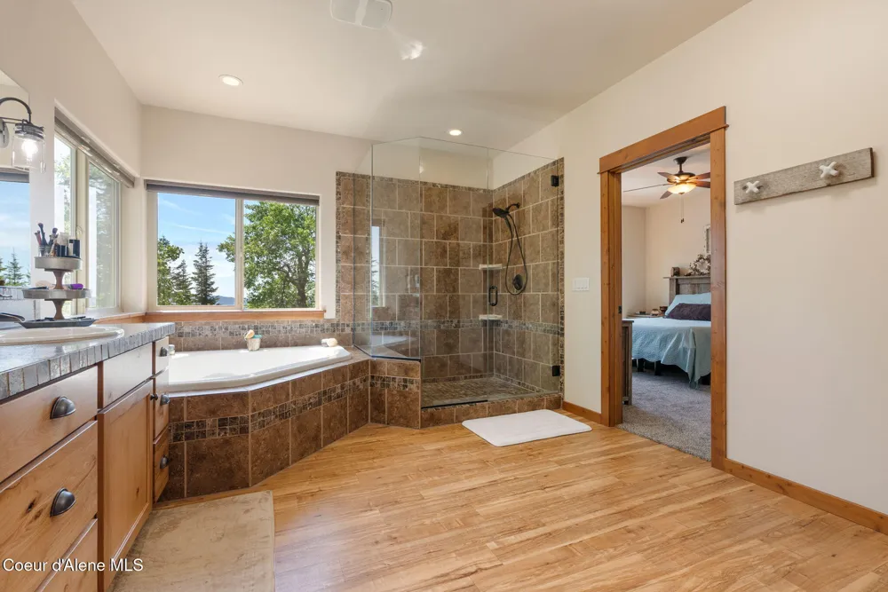 17378 FREDDI ROAD Rathdrum, ID 83858