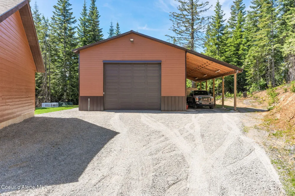 17378 FREDDI ROAD Rathdrum, ID 83858