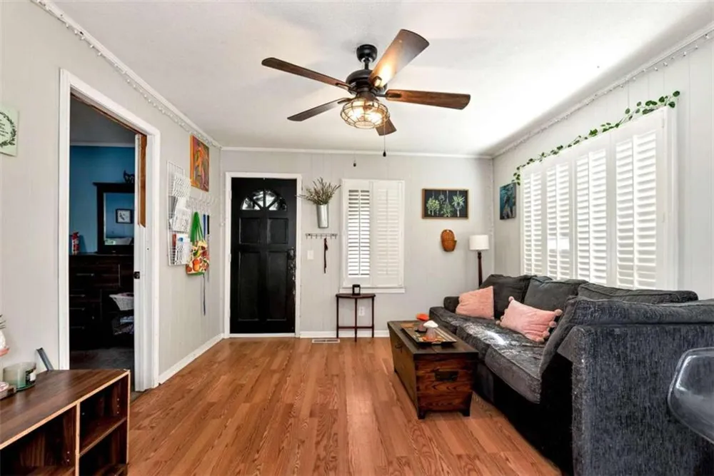 111 College Avenue Canon, GA 30520
